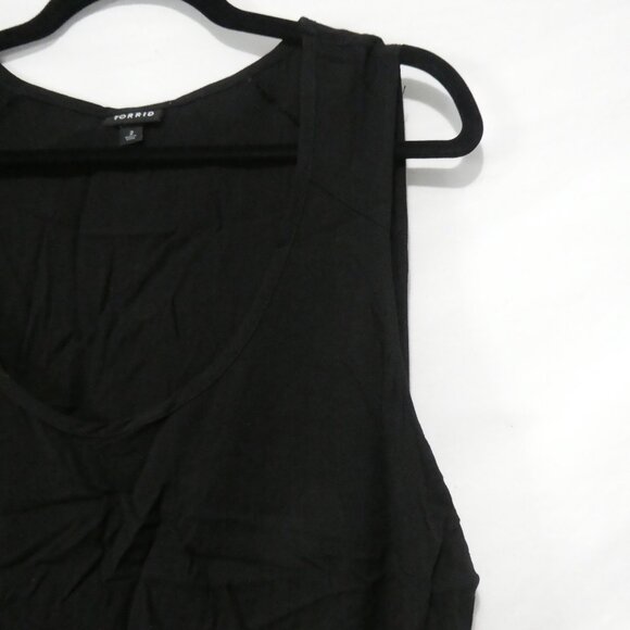 TORRID | 2 | Sleek Black Lightweight Sleeveless Top - Picture 5 of 12
